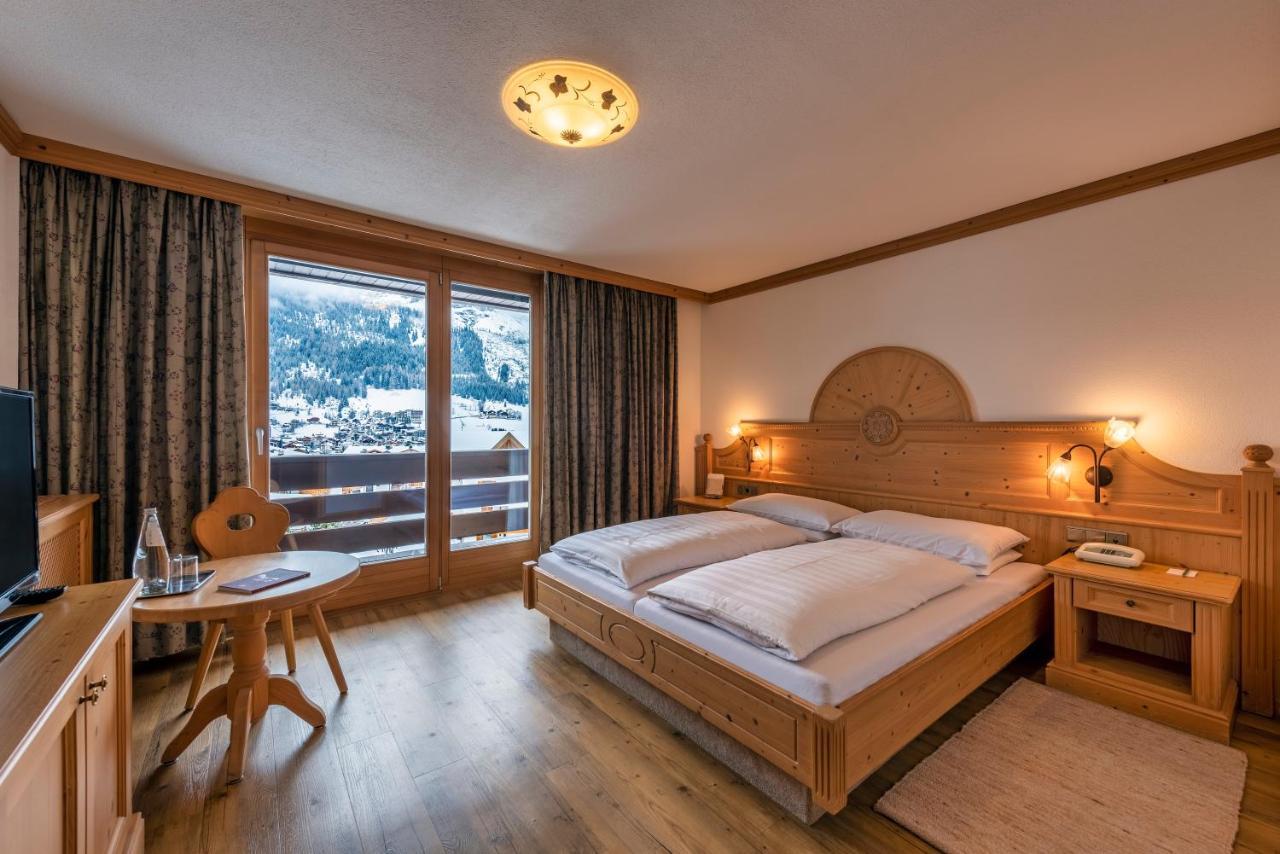 Posta Zirm Hotel Corvara In Badia Exterior foto