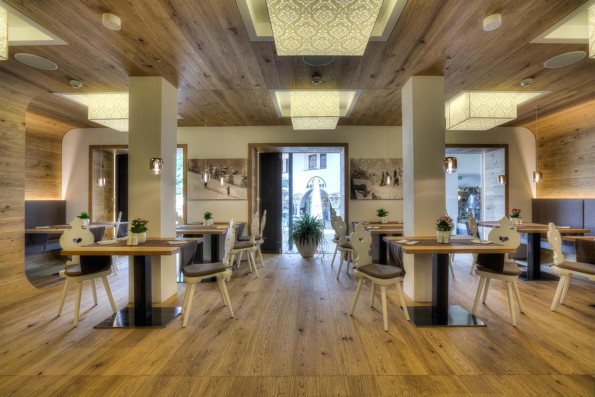 Posta Zirm Hotel Corvara In Badia Exterior foto
