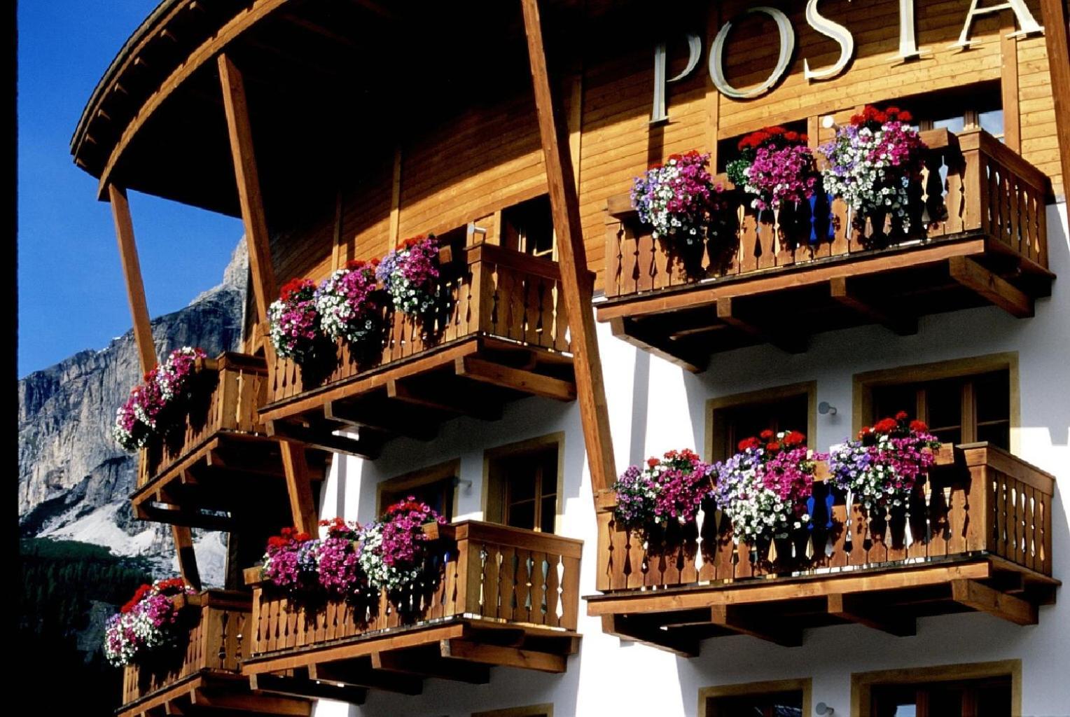 Posta Zirm Hotel Corvara In Badia Exterior foto